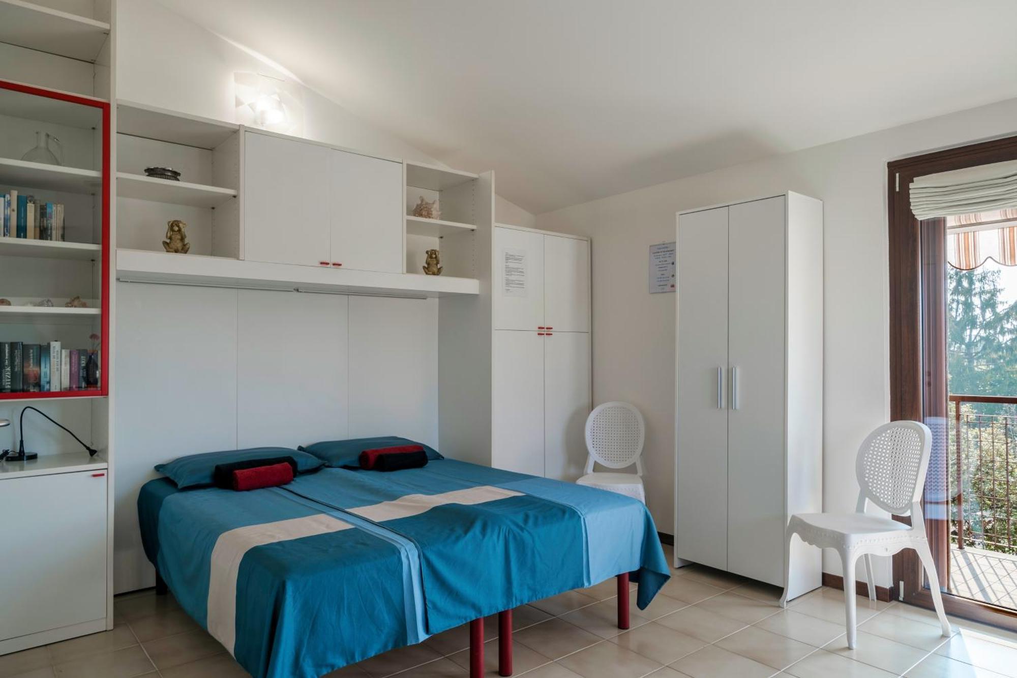 סירמיונה Casa Lugana 15 - Monolocale Con Piscina Fronte Lago מראה חיצוני תמונה